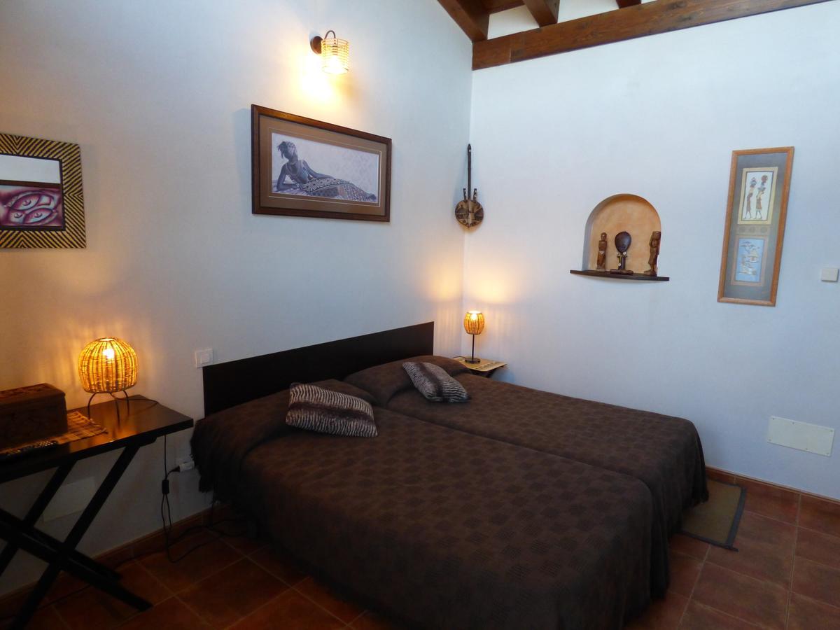Hotel Albergue Bioclimatico Sabinares Del Arlanza Puentedura Номер фото