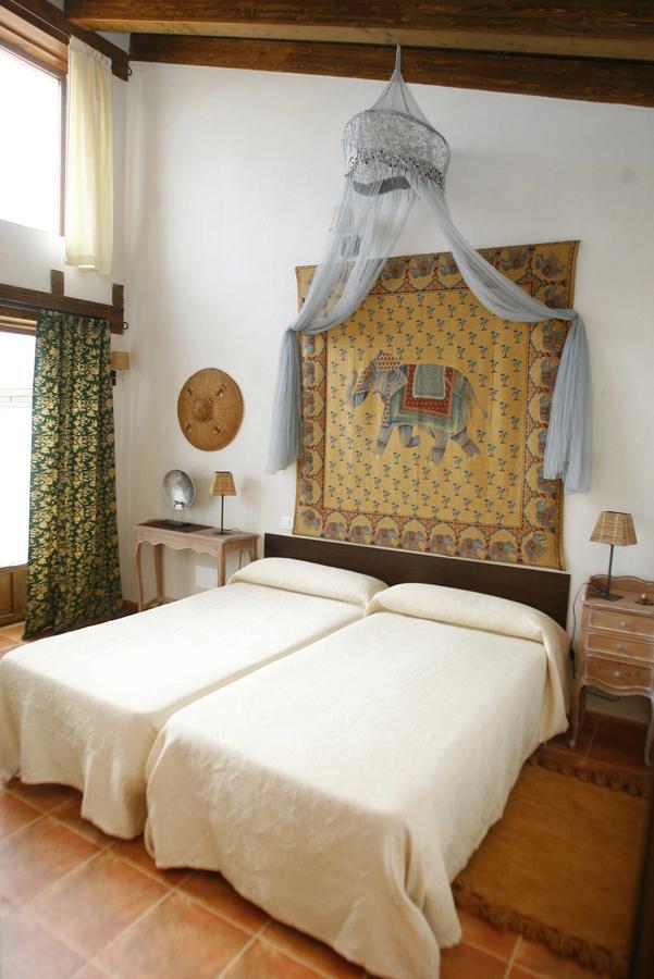 Hotel Albergue Bioclimatico Sabinares Del Arlanza Puentedura Номер фото