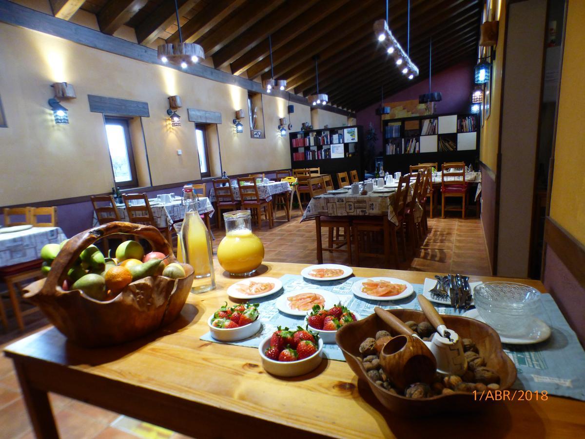 Hotel Albergue Bioclimatico Sabinares Del Arlanza Puentedura Екстер'єр фото