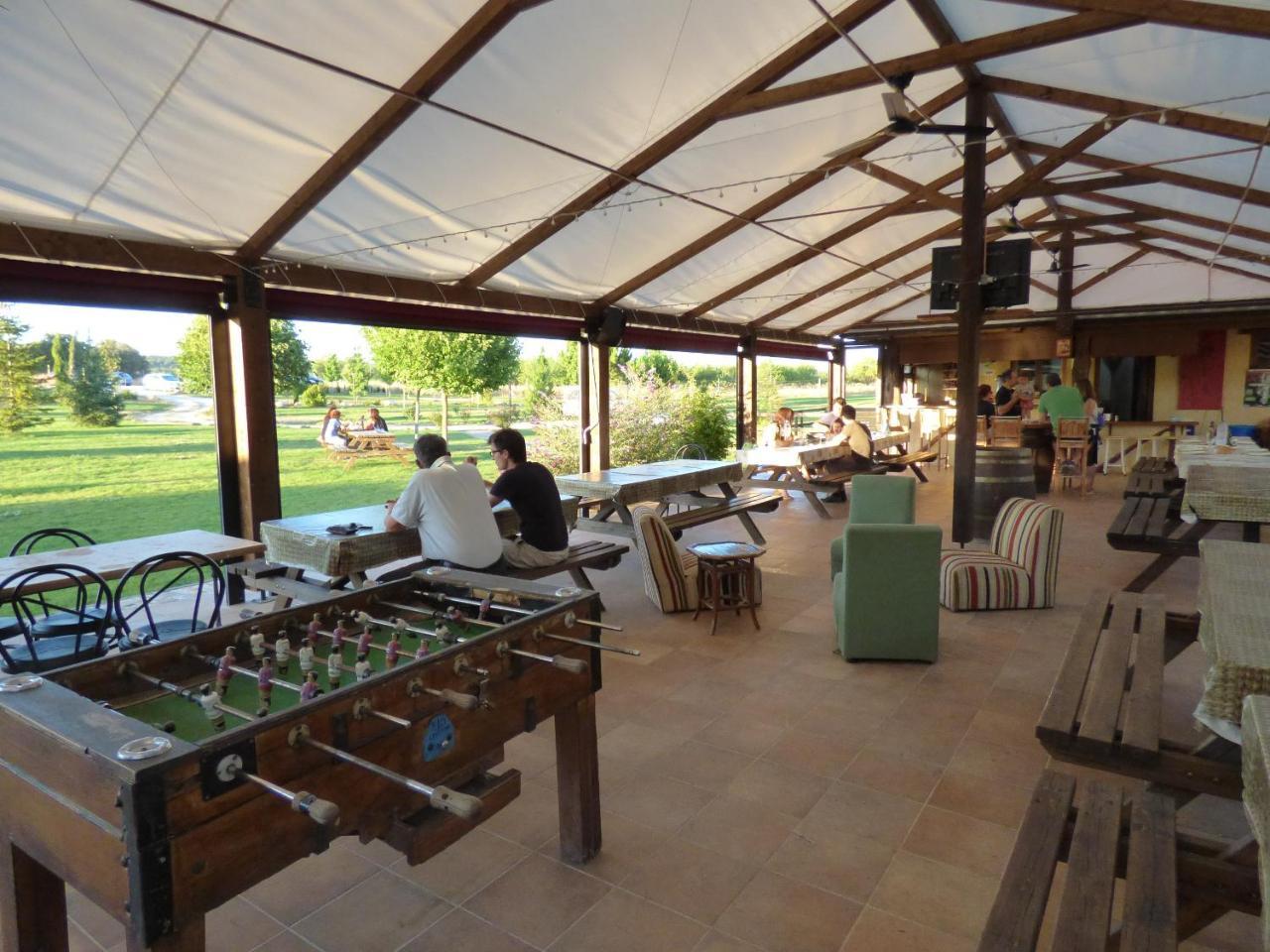Hotel Albergue Bioclimatico Sabinares Del Arlanza Puentedura Екстер'єр фото